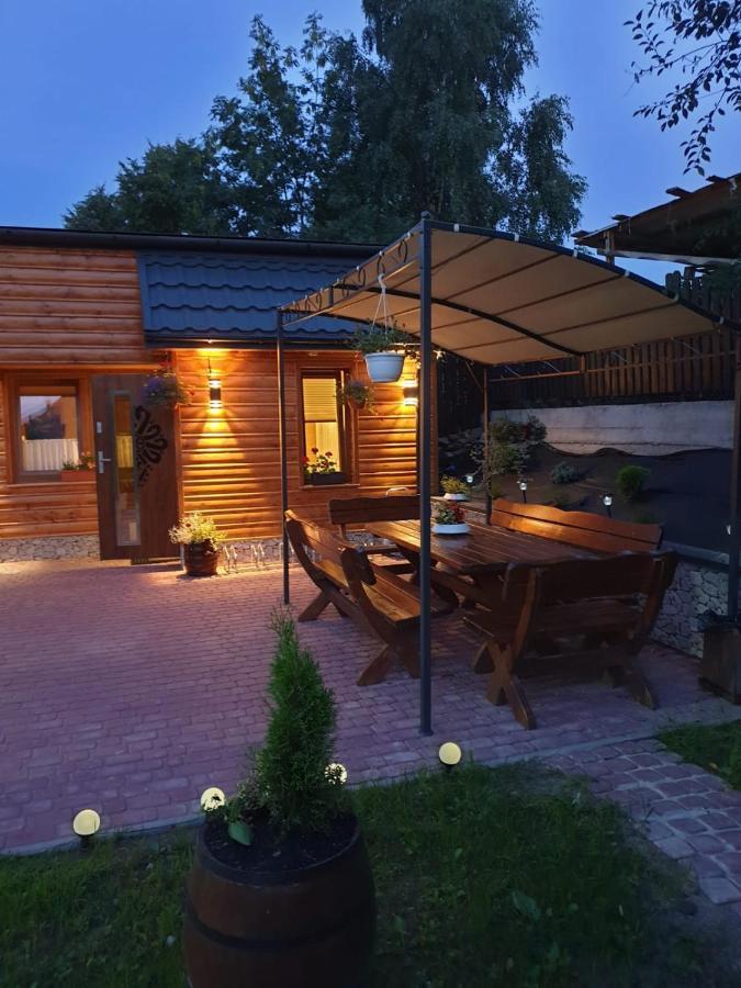 Chalet U Bacow *